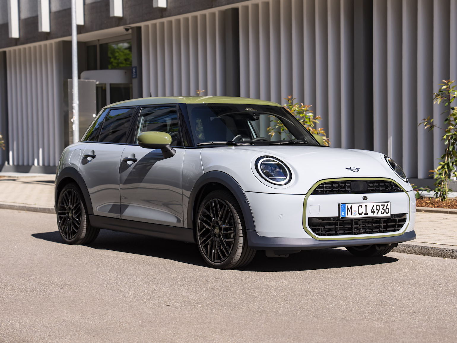 MINI One is back