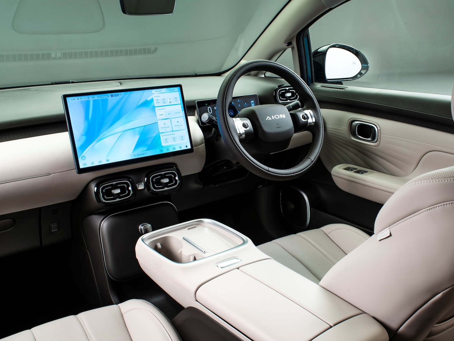 Aion UT interior