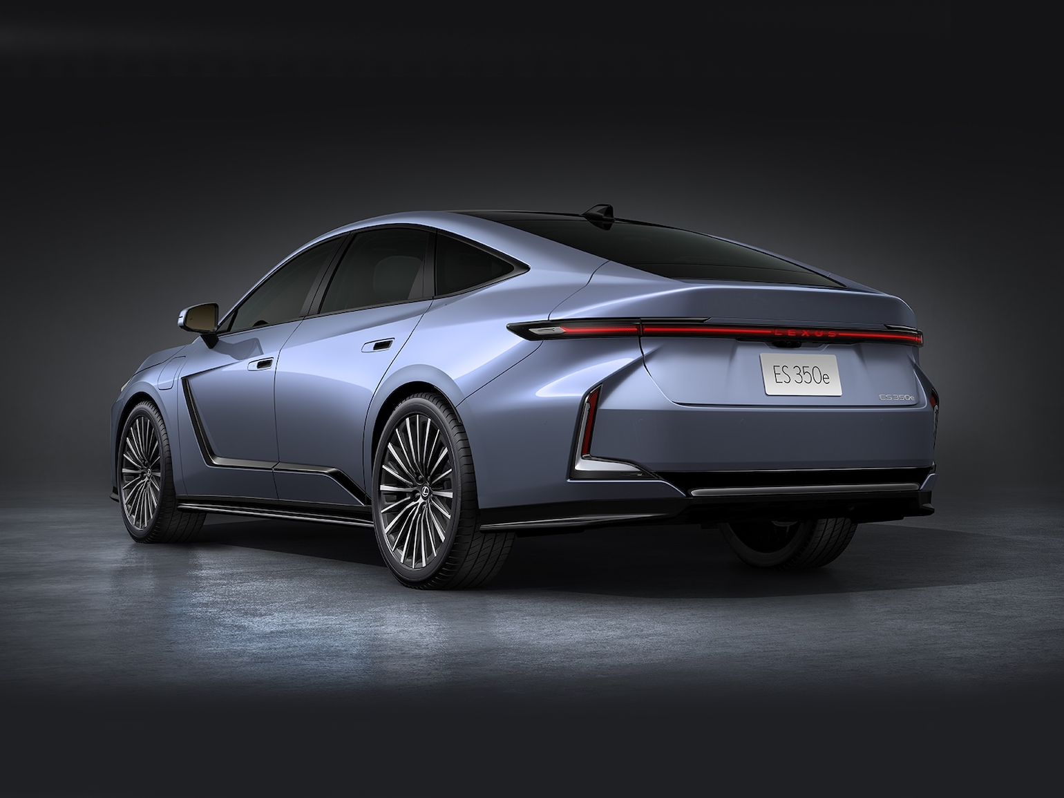 All-new Lexus ES 305e rear