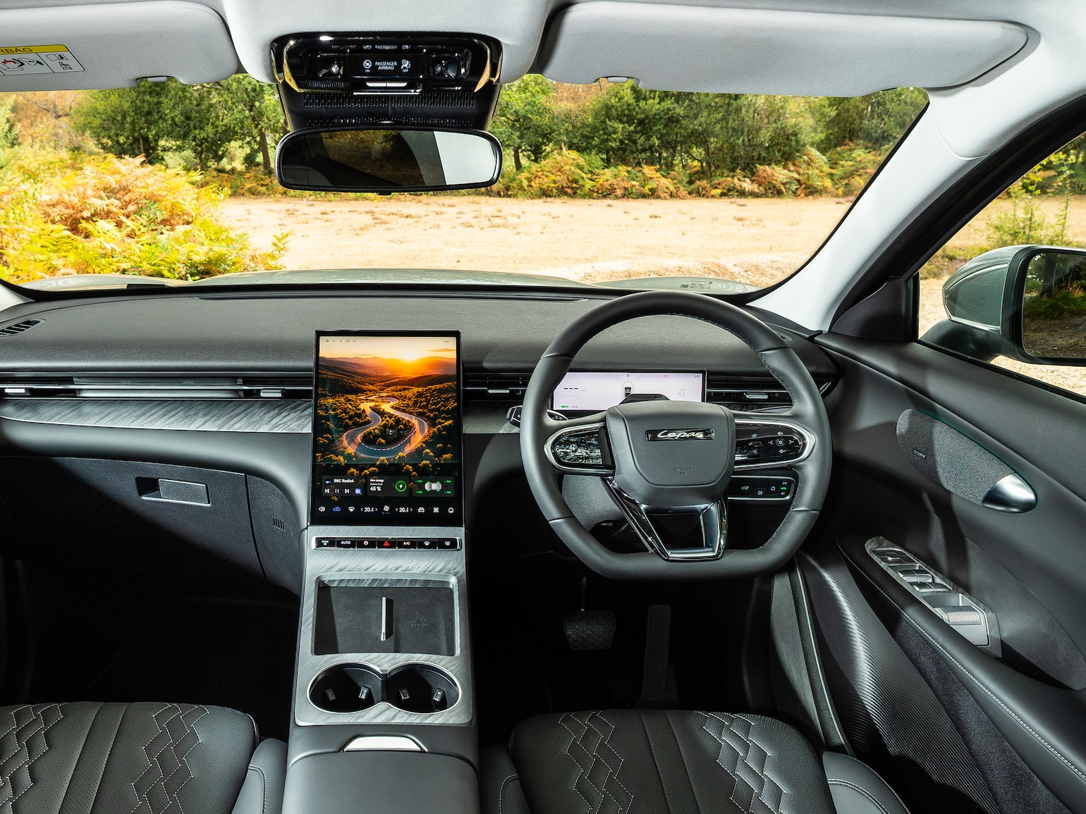 New Lepas L6 EV interior