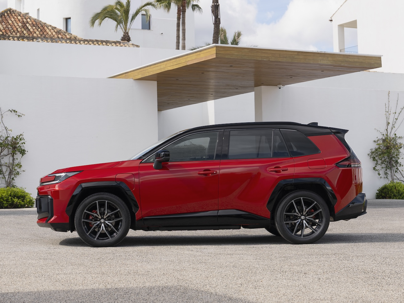 New Toyota RAV4 side view