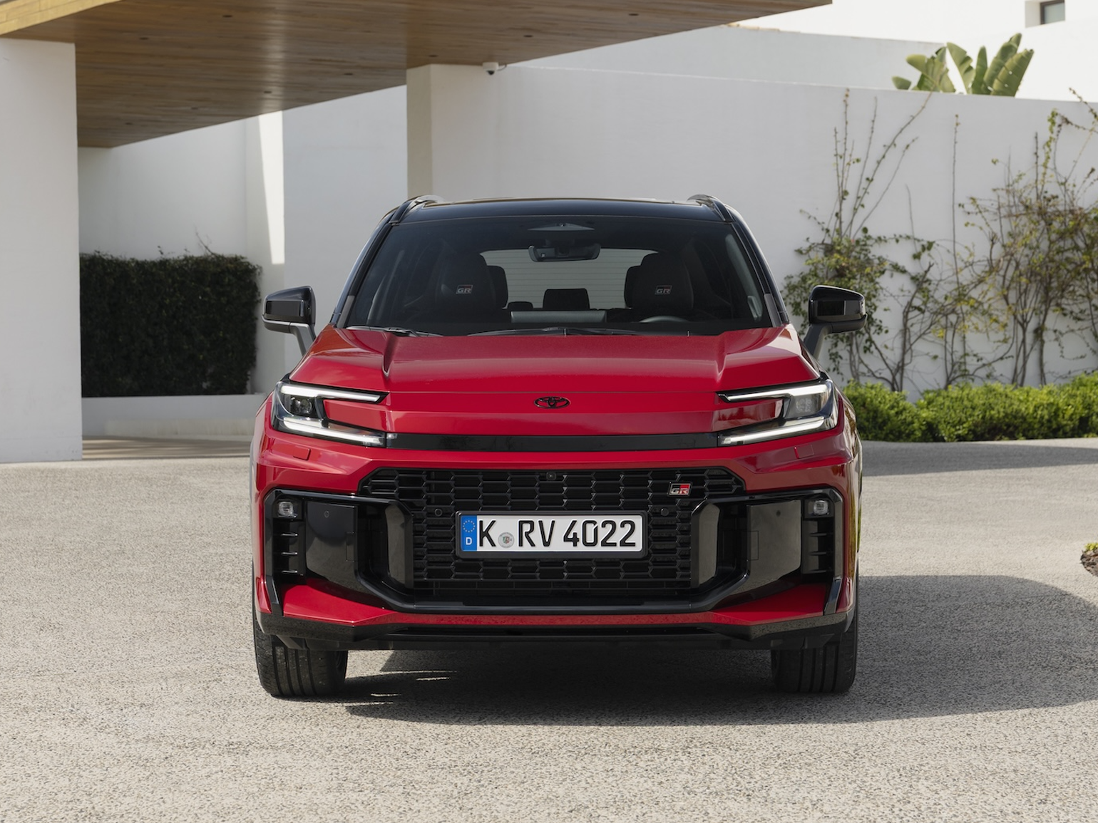 All-new Toyota RAV4 with fully plug-in hybrid line-up