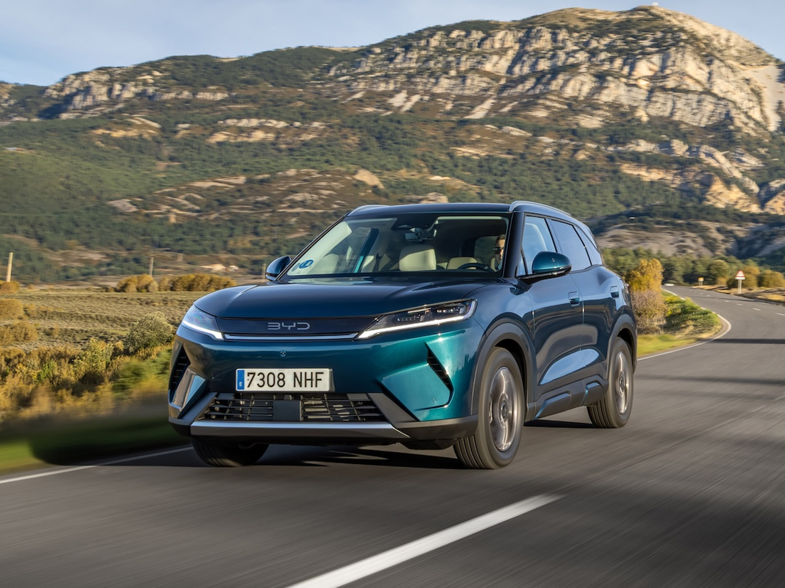 BYD Atto 2 DM-I brings 18 years of hybrid evolution to the UK