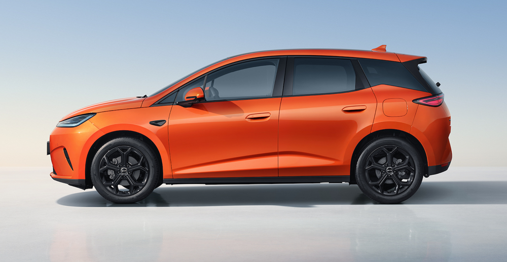 new BYD Dolphin PHEV