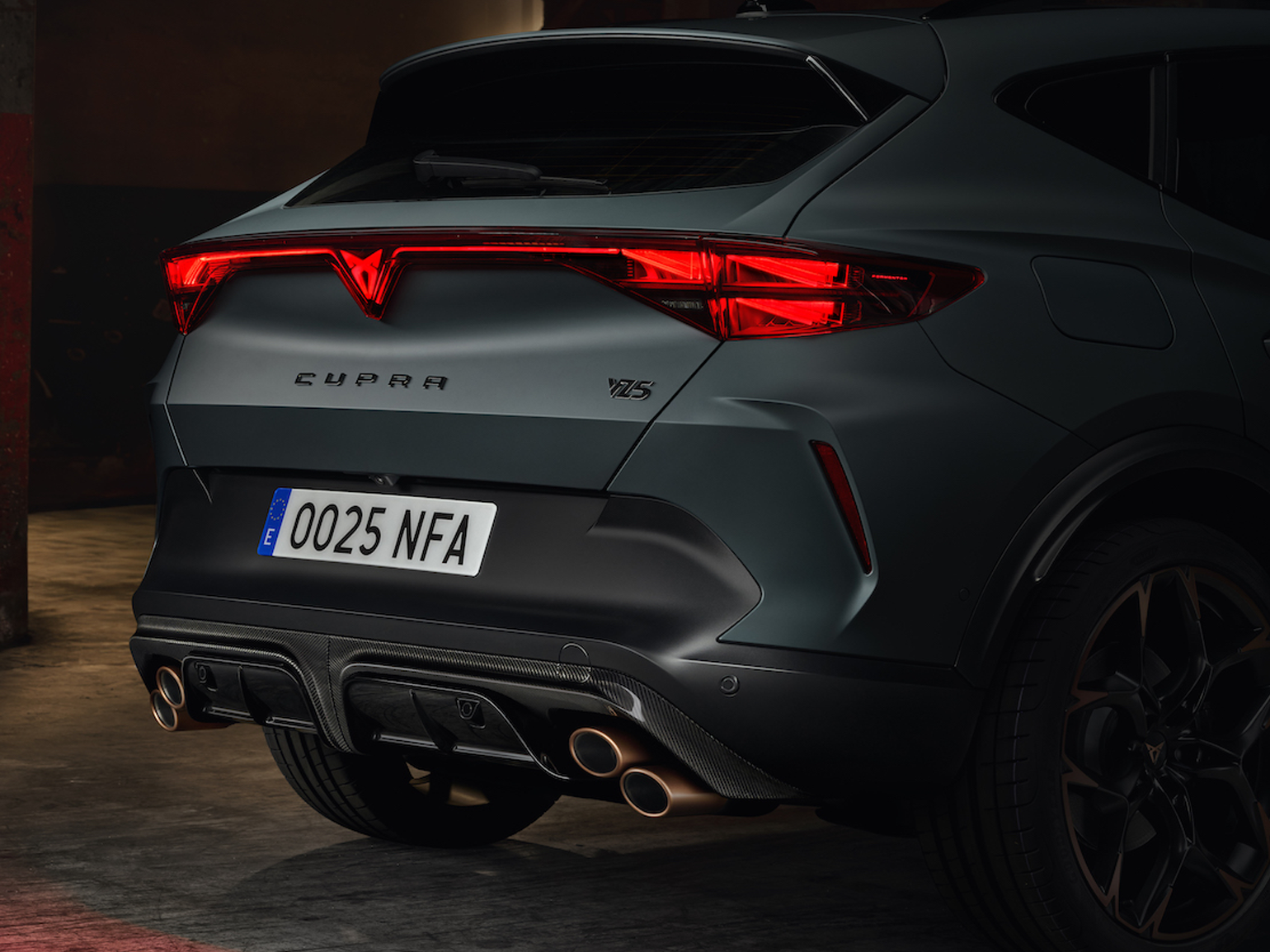Cupra Formentor VZ5 close up