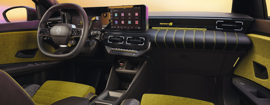 Renault 5 interior