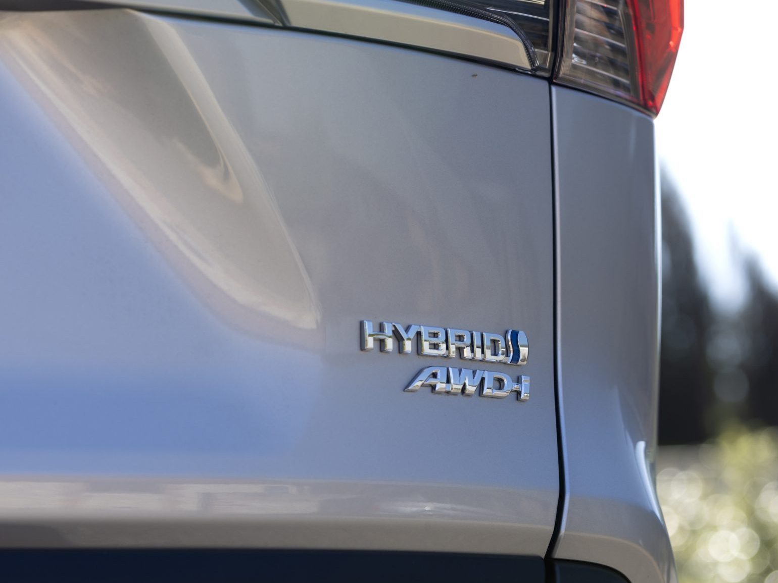 Top 10 Hybrids to Lease in 2026