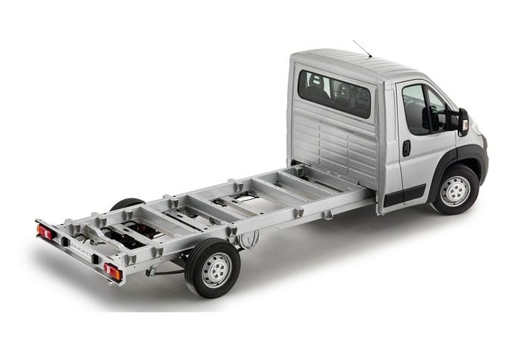 E-Ducato Chassis Cab over 3.5t Back_view Image