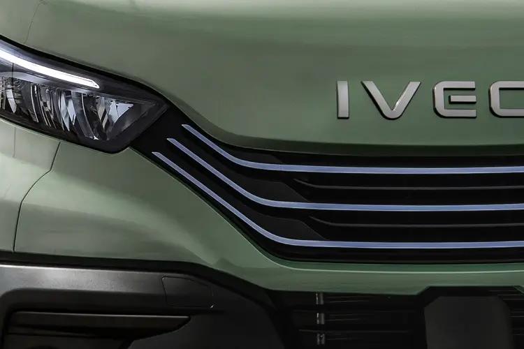 Daily Van Extra High Roof Detail_view Image