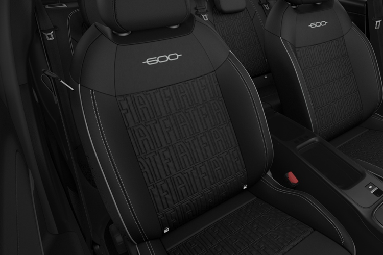 600 Hatchback Detail_view Image