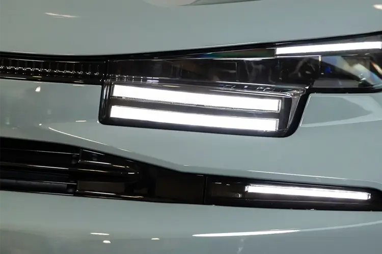 C4 Hatch Detail_view Image