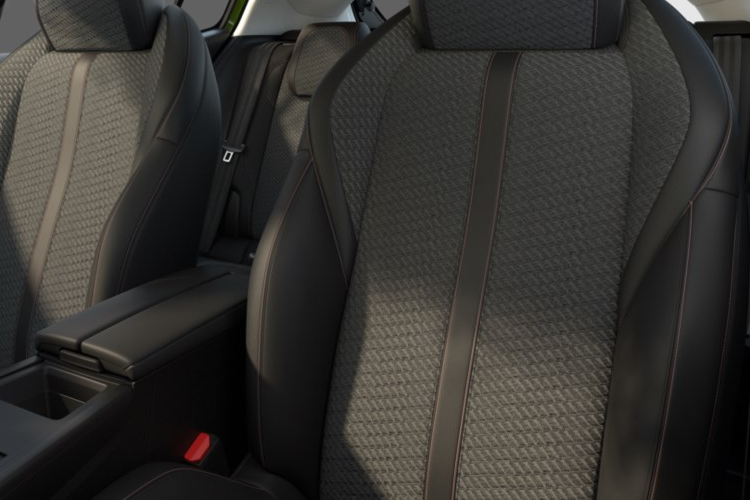 E-408 Fastback Detail_view Image