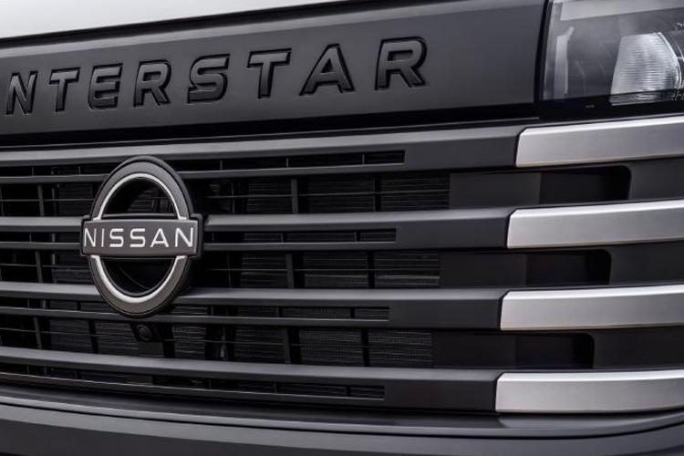 Interstar Chassis Double Cab Detail_view Image