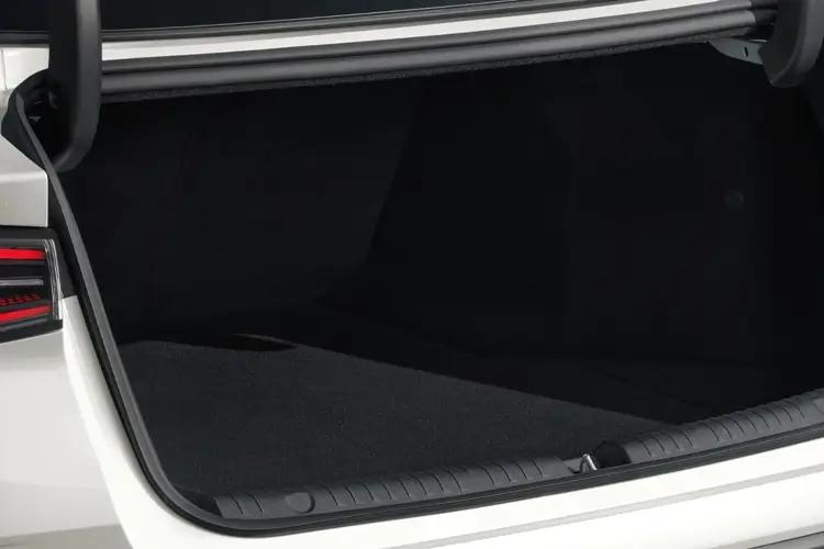 Seal 6 Saloon Detail_view Image