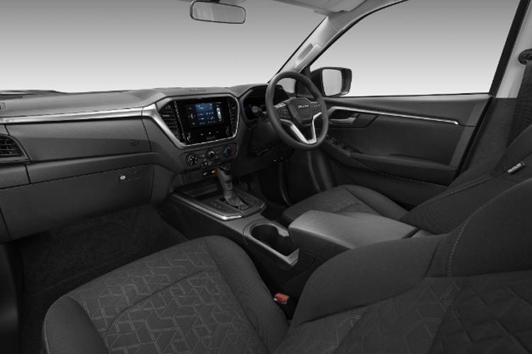 D-Max Extended Cab Pick Up Inside_view Image