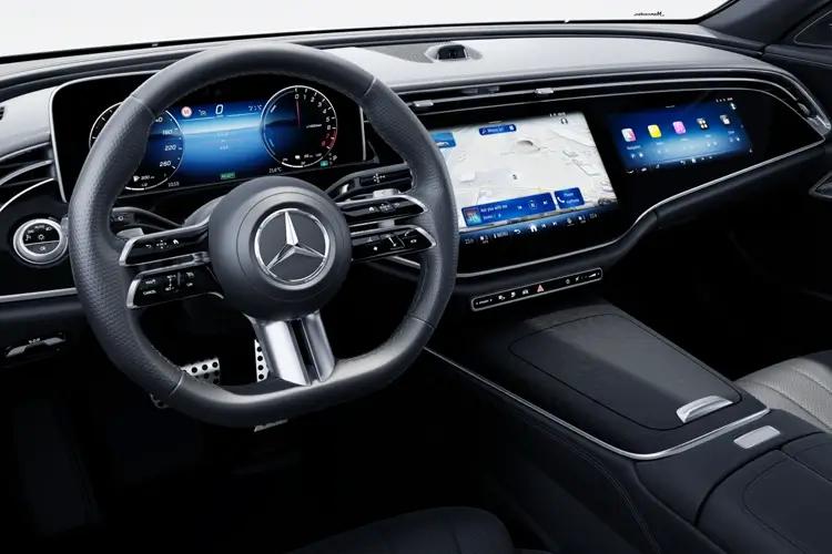 E-Class Estate Inside_view Image