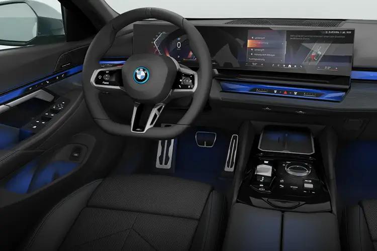 i5 Saloon Inside_view Image