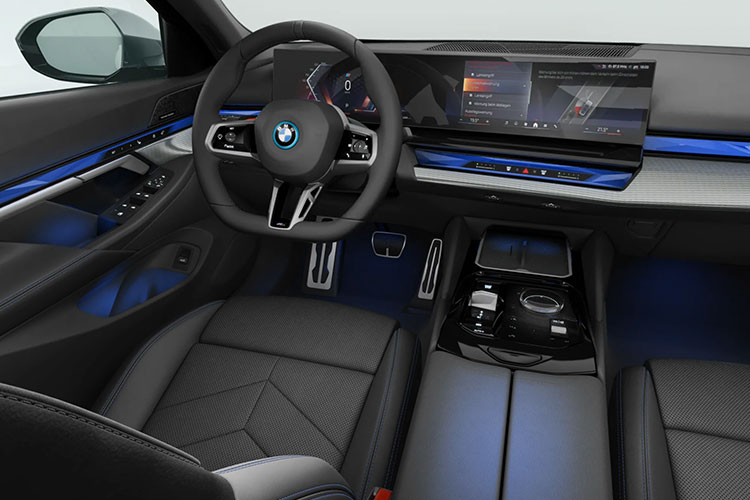 i5 Saloon Inside_view Image