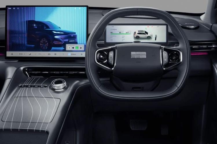 Starray EM-i Suv Inside_view Image