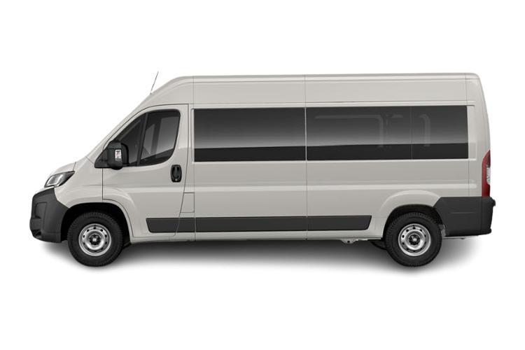 Ducato Glazed Van over 3.5t Side_view Image