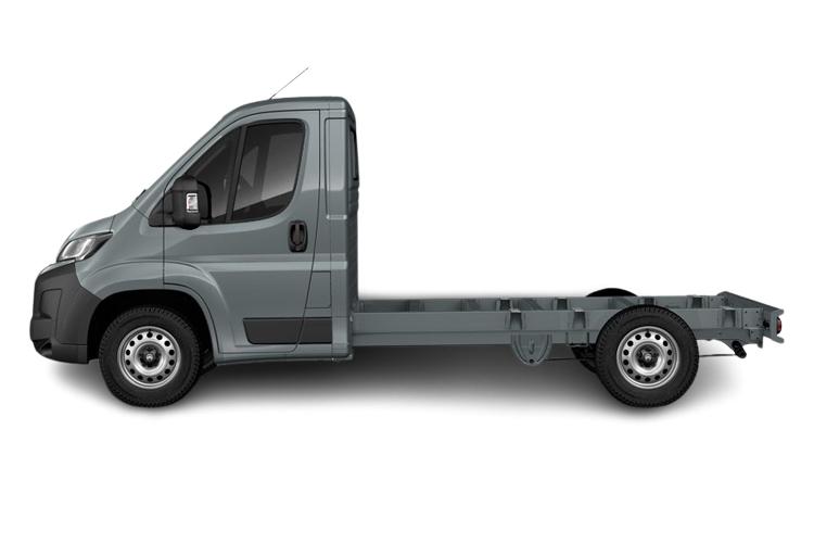 Relay Chassis Cab over 3.5 Side_view Image